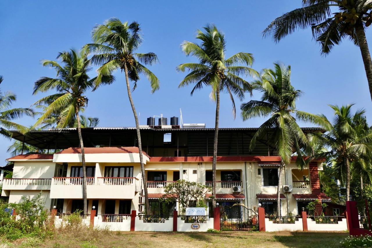 Shanu'S Seaside Inn - A Guesthouse, 100 Metres To Candolim Beach Exterior photo